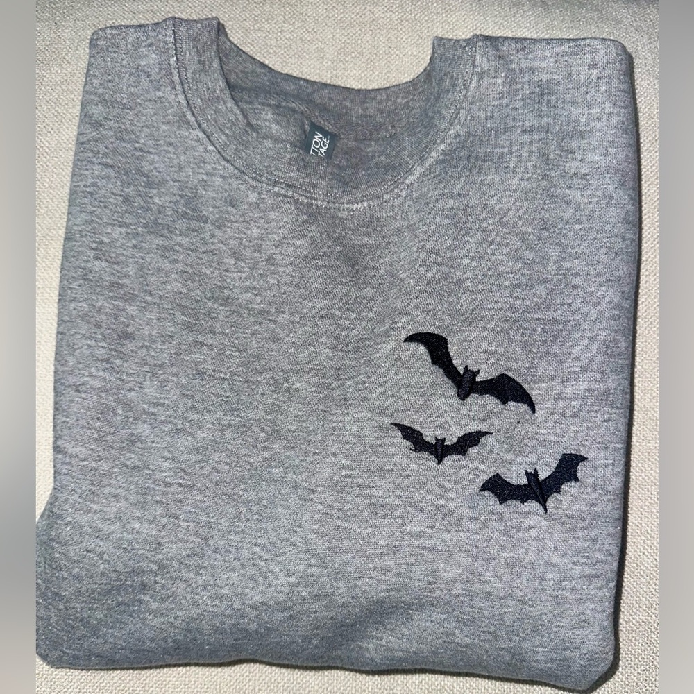 Frickin’ Bats Embroidered Sweatshirt in CARBON GREY / Unisex Size MEDIUM